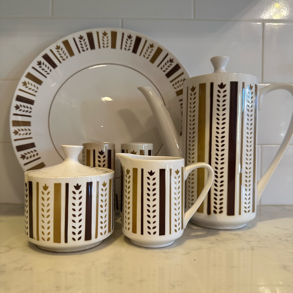 Mikasa Coffee & Tea Set with Brown and Gold Accents